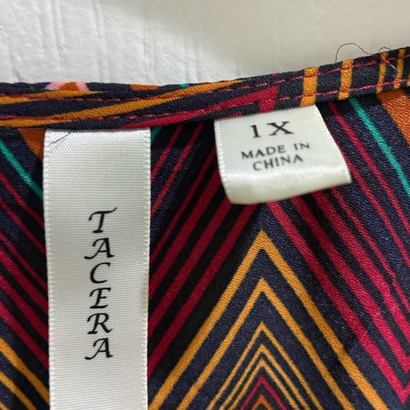 Spring women’s tunic 1X lightweight sheer colorful - Picture 3 of 3